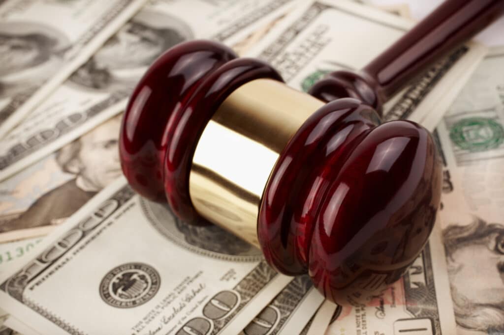 How to Successfully Auction Antique Items
